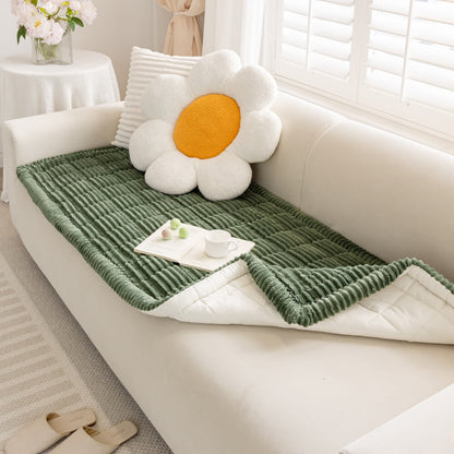Machine-washable flannel pet mat
